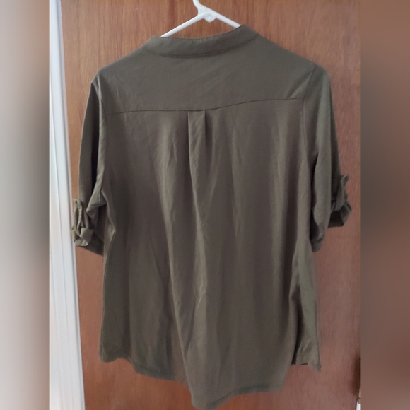 Jonathan Martin army green half sleeve shirt with buttons. Size XL - Picture 2 of 3